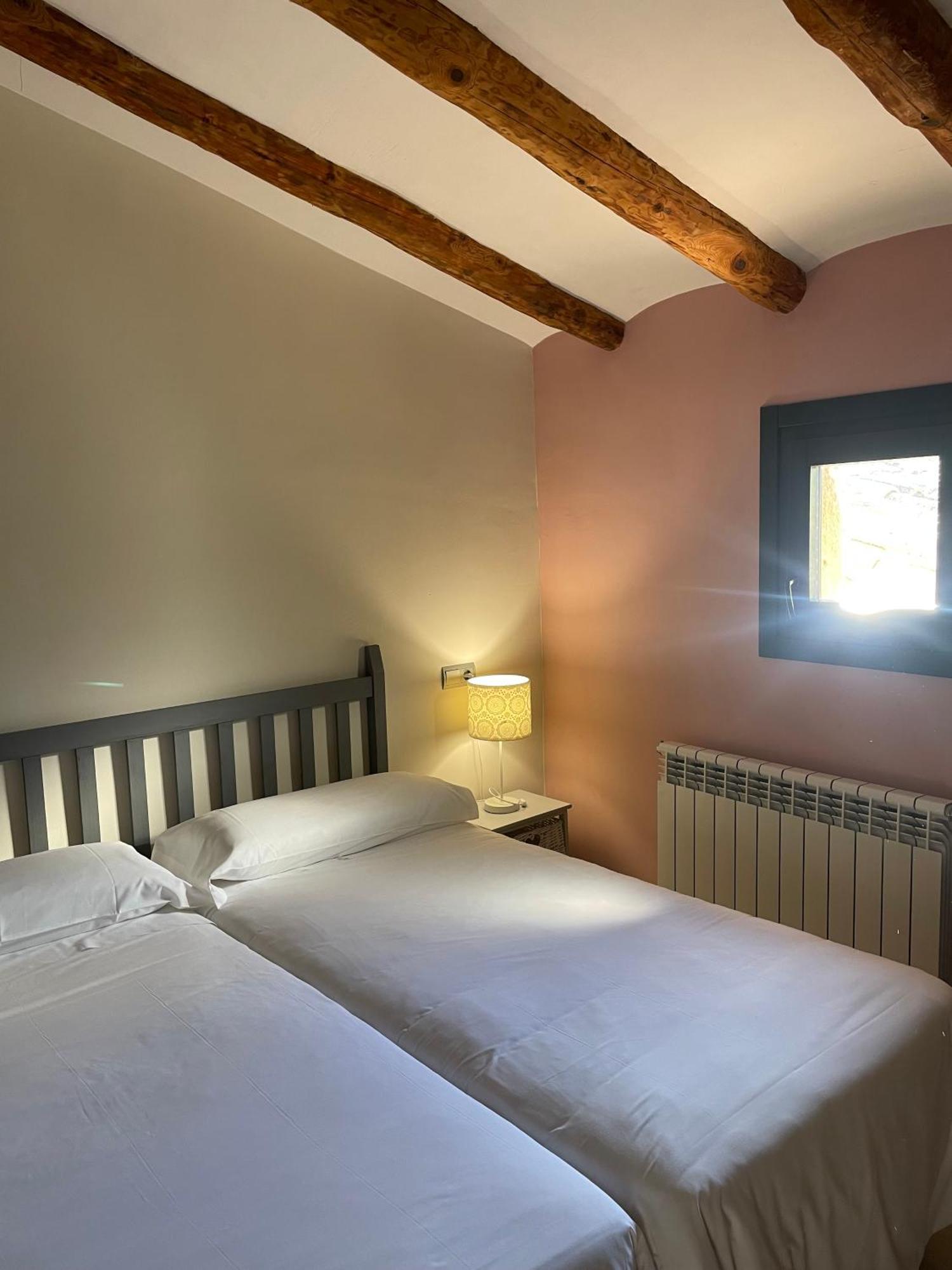 Maset Del Riu Vendégház Valderrobres Kültér fotó