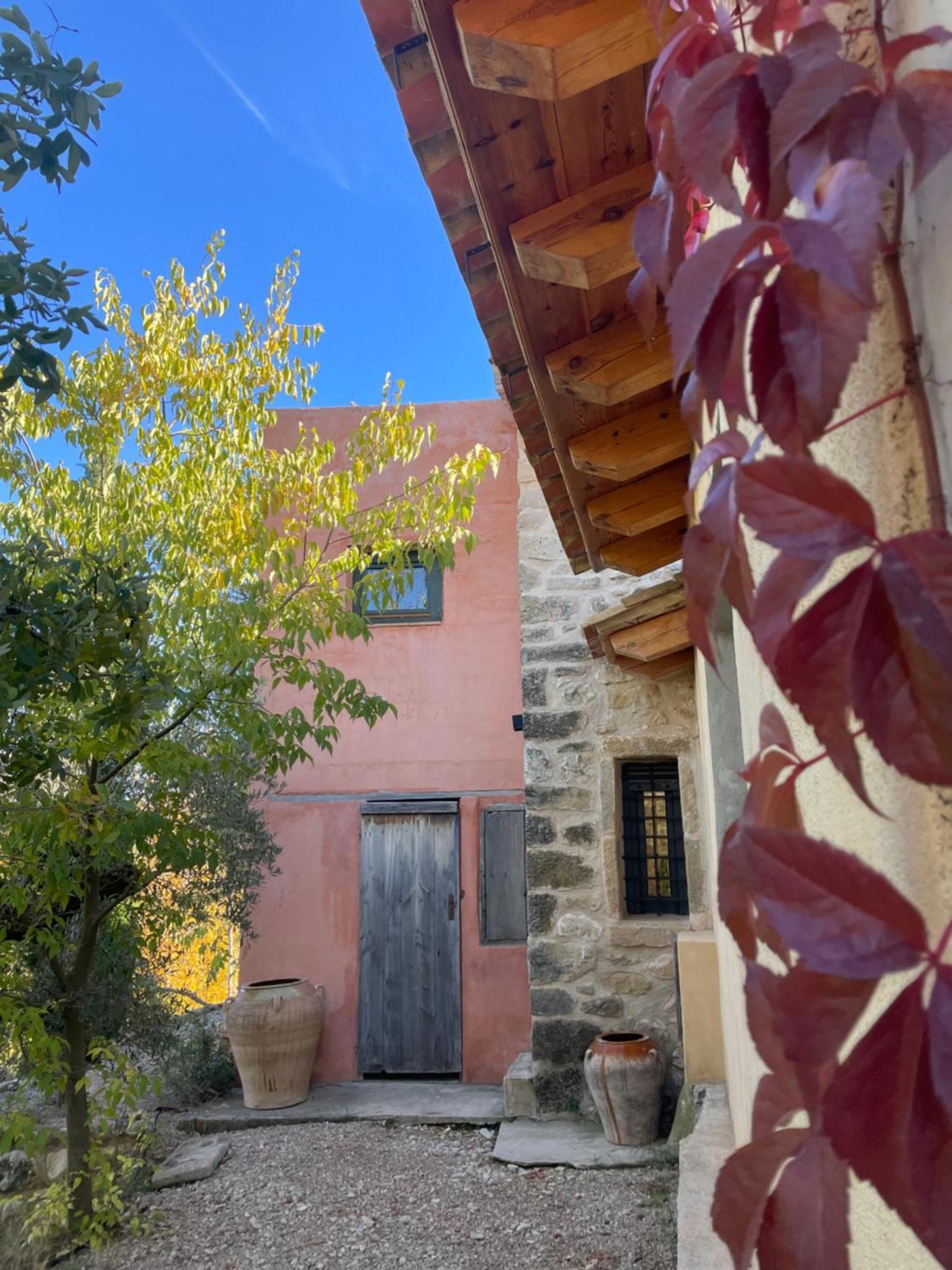 Maset Del Riu Vendégház Valderrobres Kültér fotó